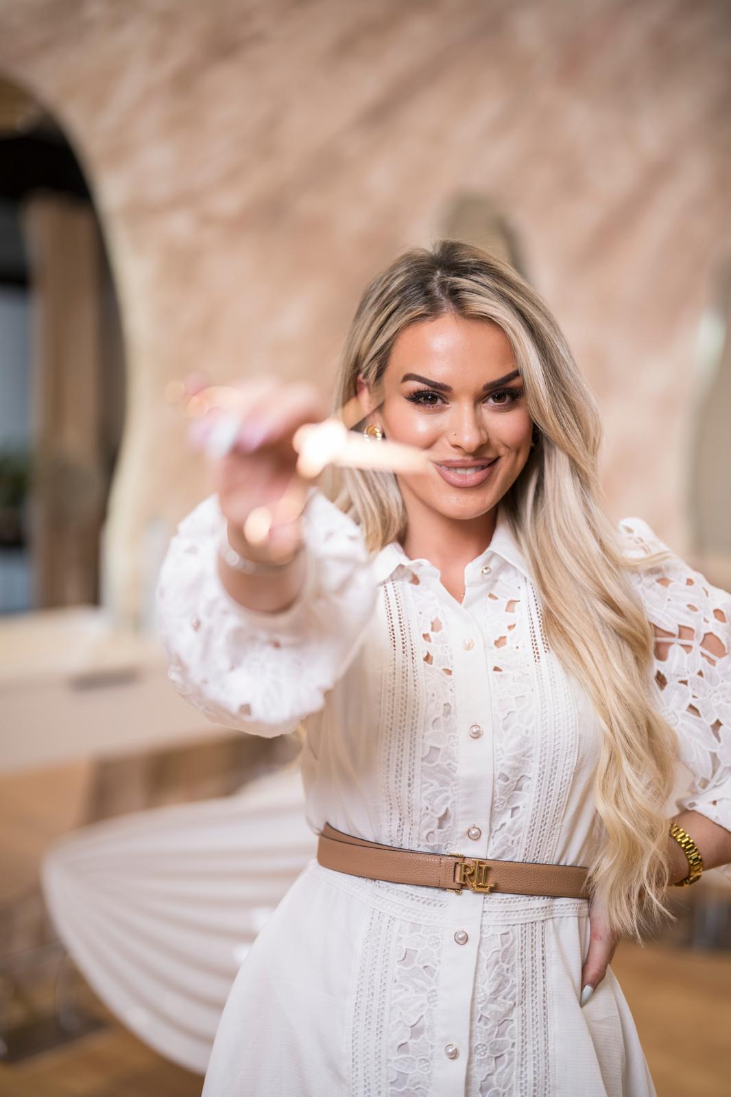 Lindita Lipovica, Hair Designerin im Linda Hairstudio in Bischofshofen
